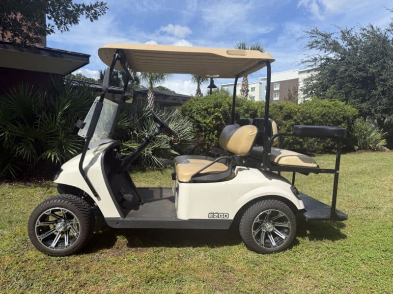 2016 EZGO TXT Golf Cart