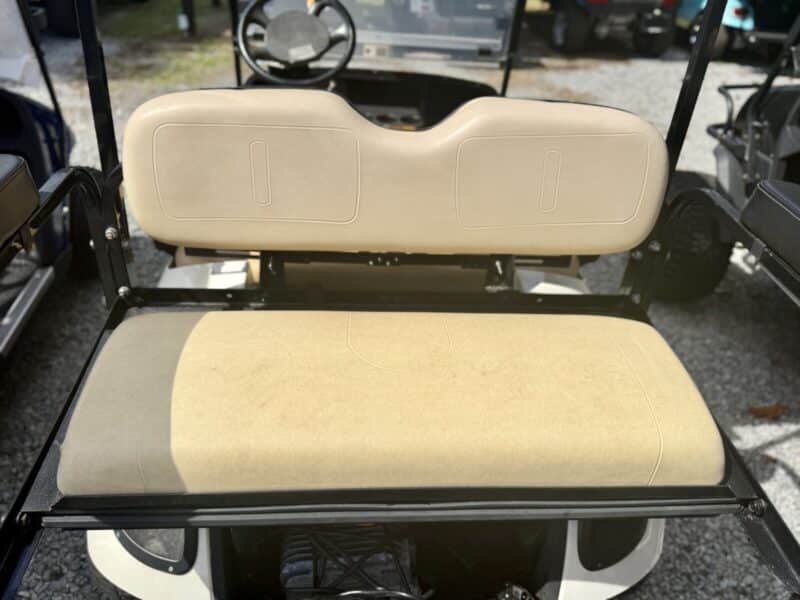 2016 EZGO TXT Golf Cart - Image 5